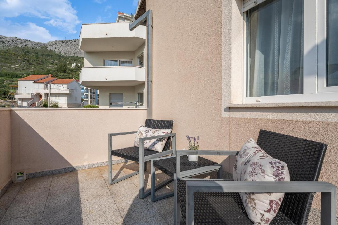 Apartments Dante Подстрана Екстер'єр фото